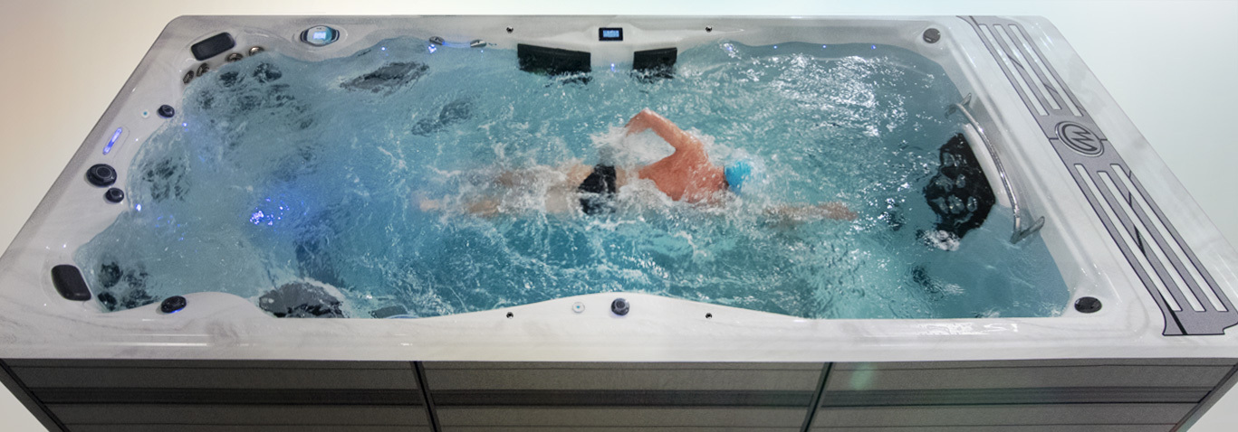 Challenger 18 D PRO swim spa