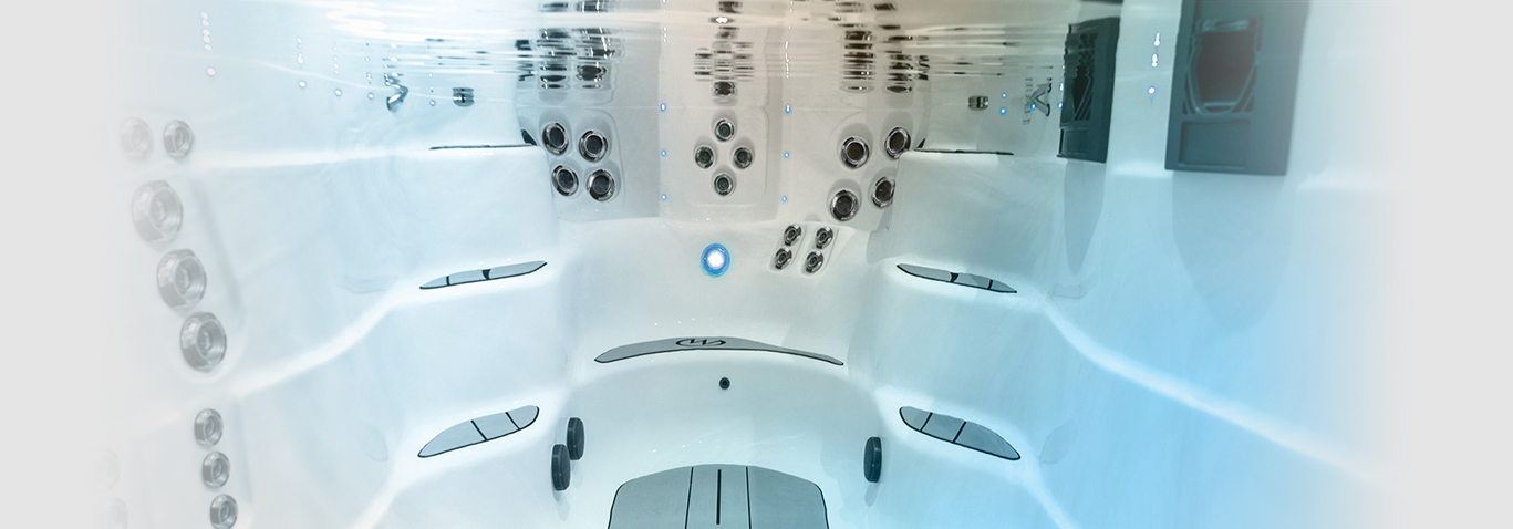 Challenger 18 D swim spa