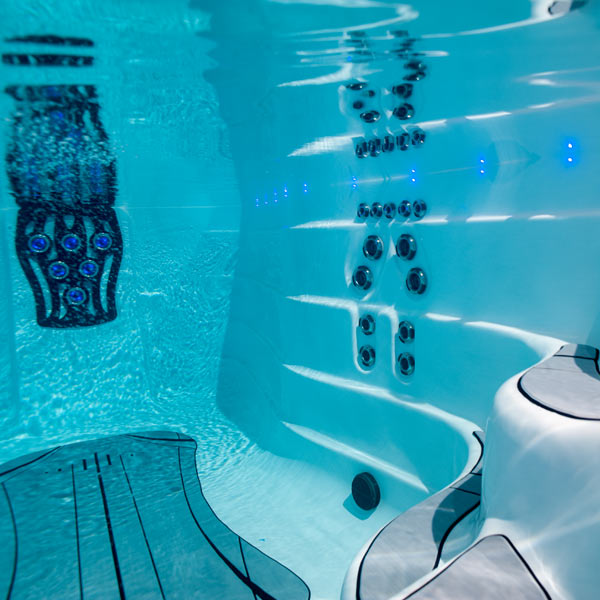 underwater swim spa view of the VIP injection plate